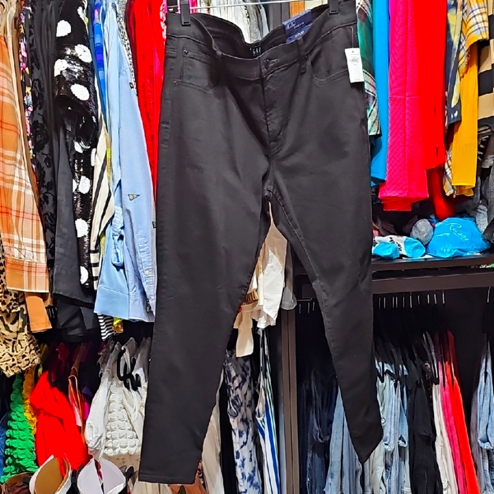 Black Skinny Jeans